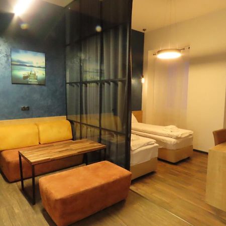 2Br Loft Apartment Near Liberty Square ティビリシ エクステリア 写真