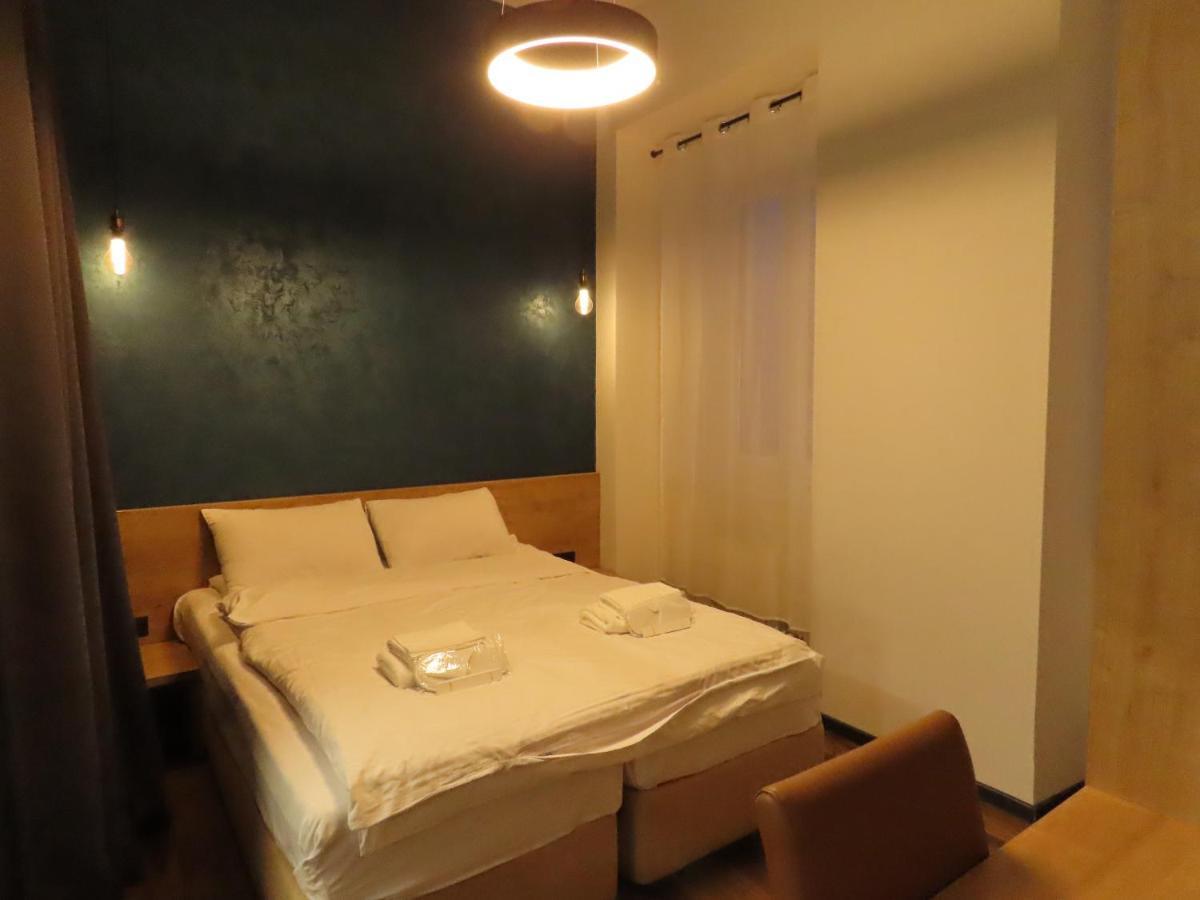 2Br Loft Apartment Near Liberty Square ティビリシ エクステリア 写真